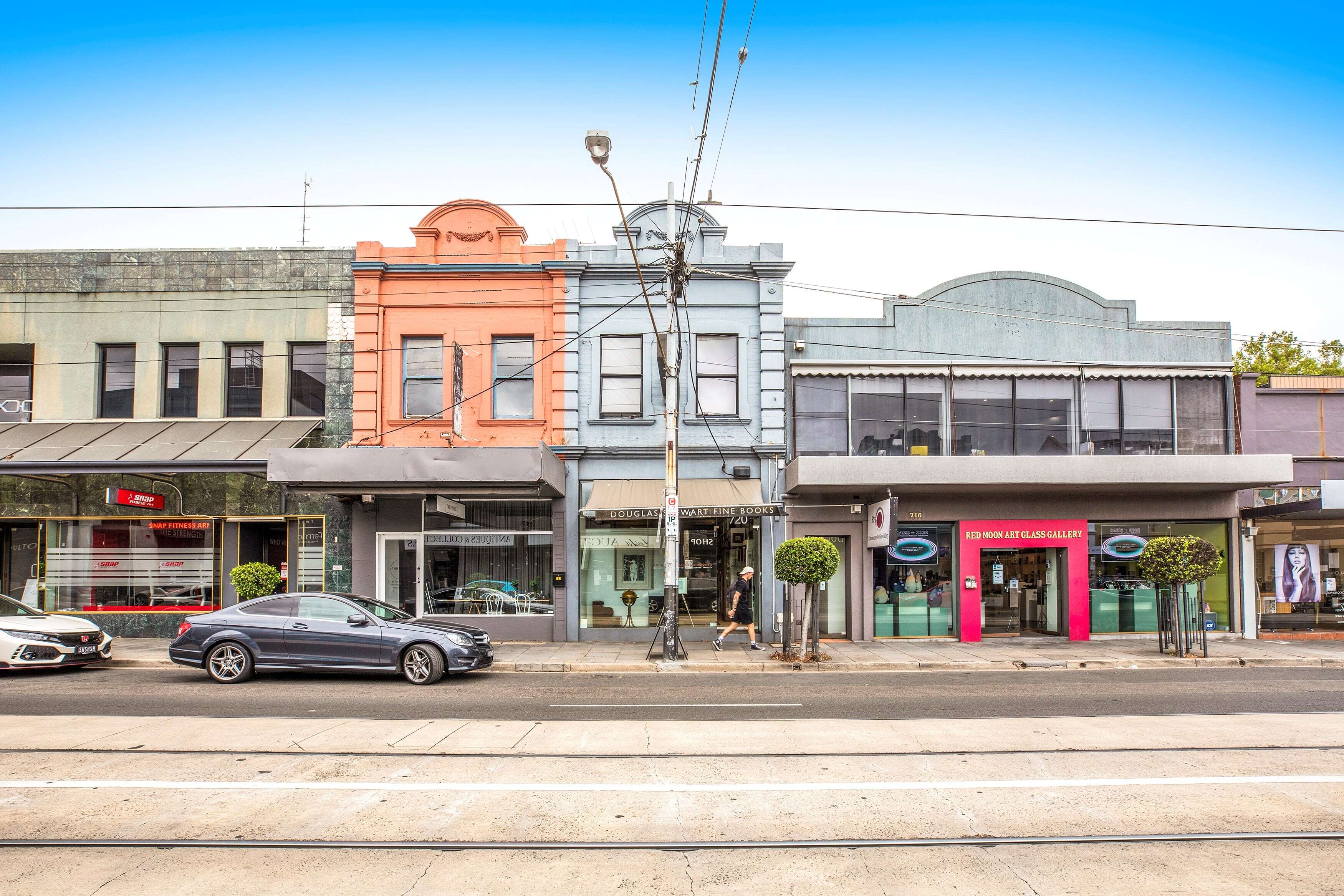 Investors and owner-occupiers pursue rare affordable High Street freehold