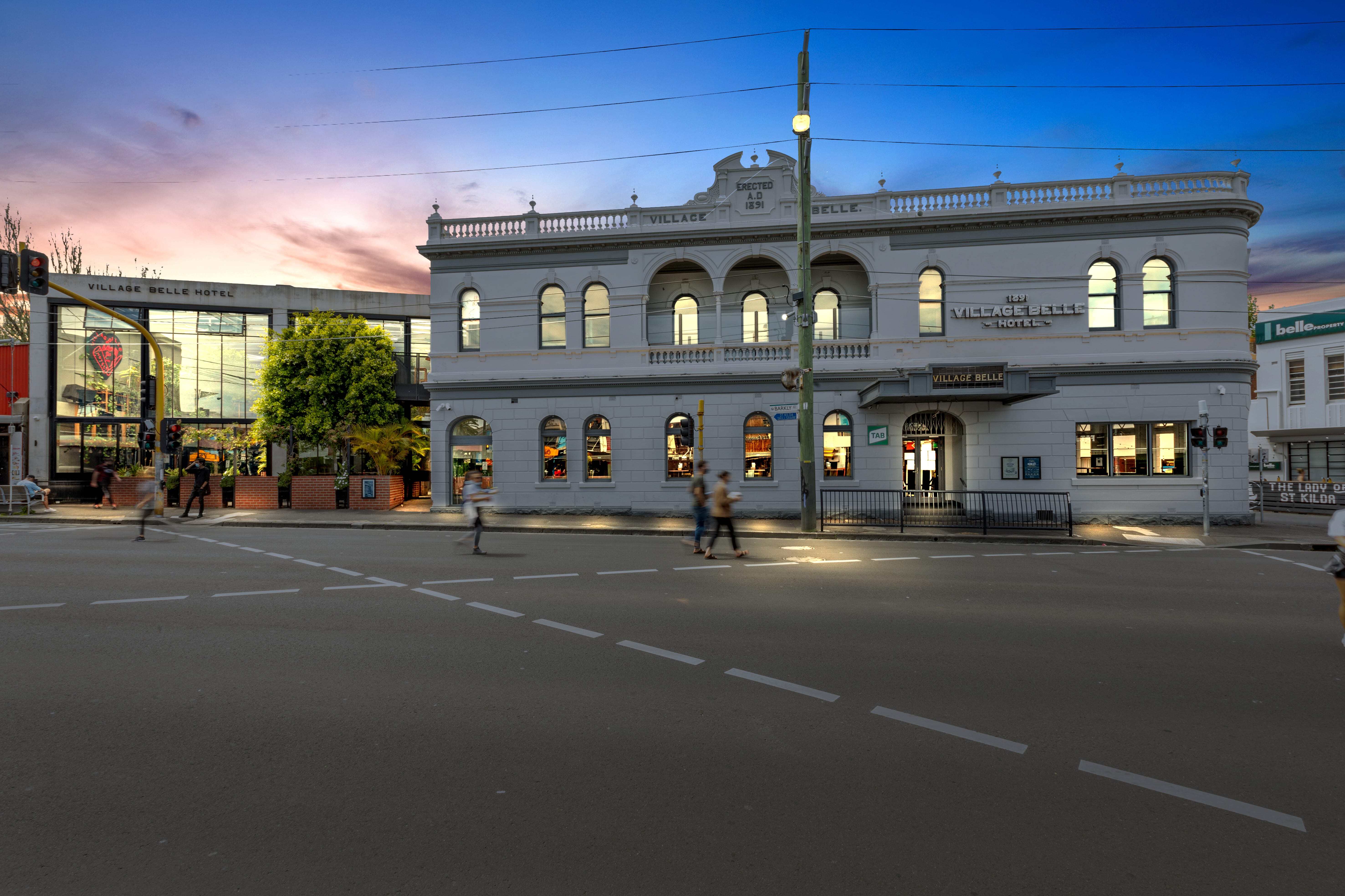 Freehold of St Kilda’s Village Belle Hotel sold, ending an incredible year of Victorian pub transactions