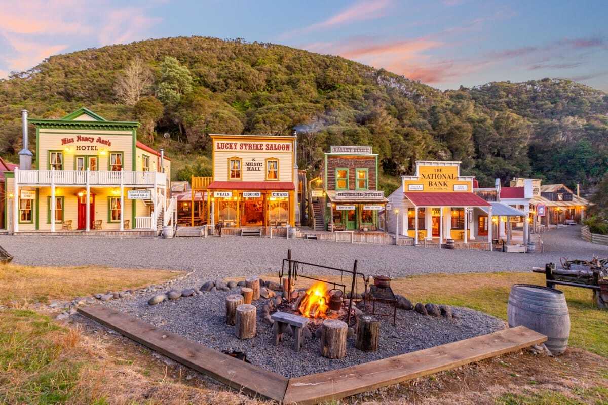 The Wild West in New Zealand: Frontier town replica hits the market