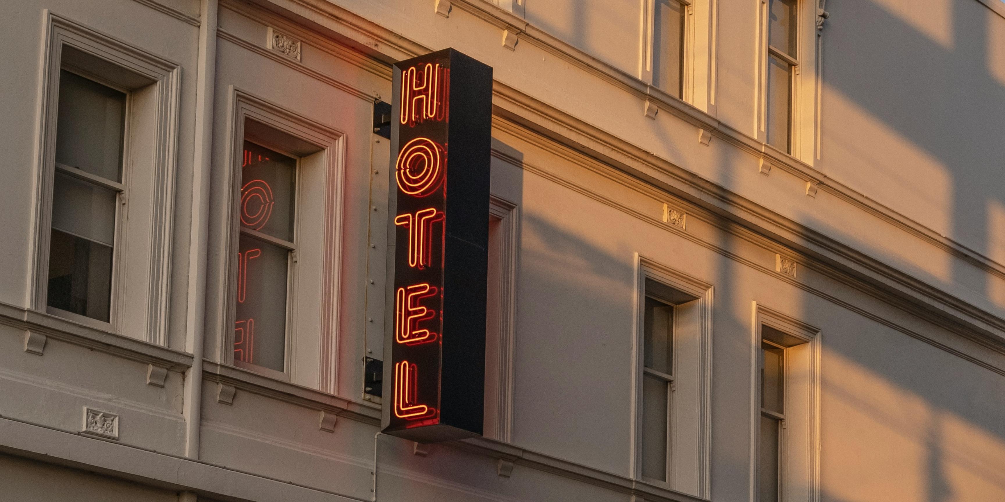 Parmas, Patrons and Power Players: The New Economics of the Australian Pub Scene