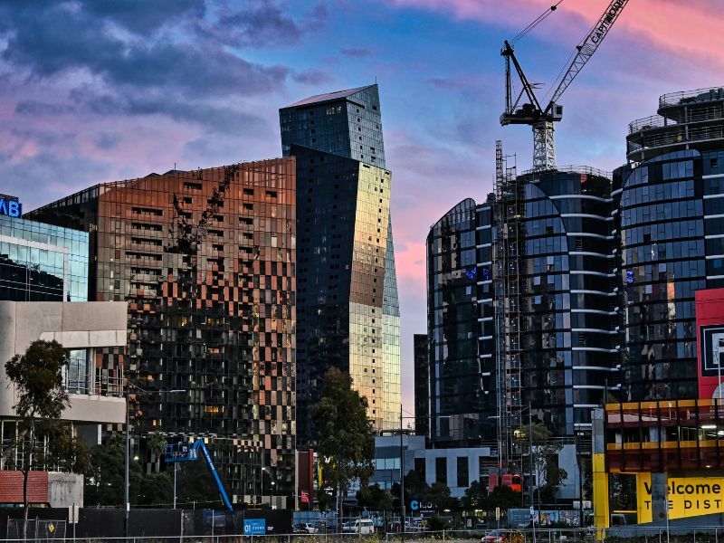 Less land, more leverage as Victorian buyers chase affordability