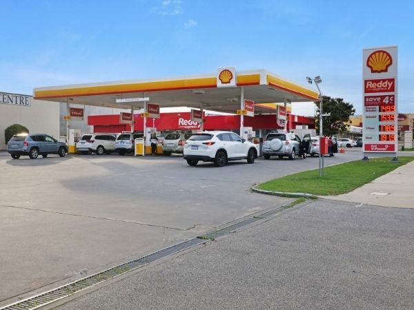 Service Station Investment Demand Drives $4.2 Million Wanneroo Sale After 30 Years of Family Ownership