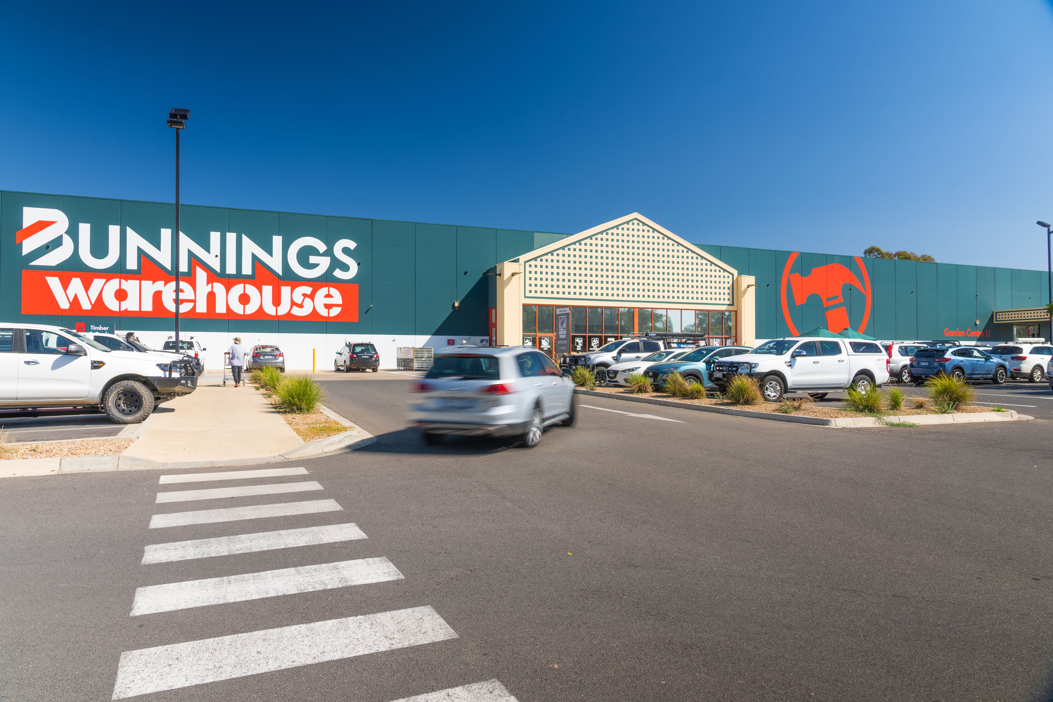 Bunnings Warehouse - Lowest prices were just the beginning, but no longer.